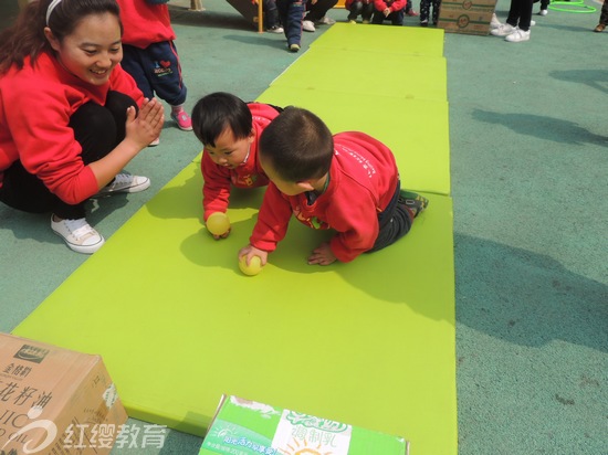 河北魏县红缨幼稚园“阳光体育”展示