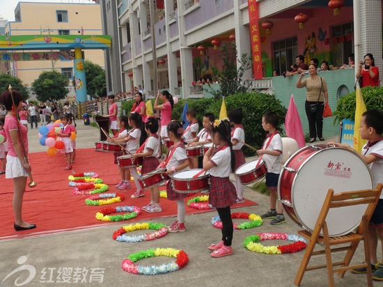 广西来宾红缨启慧幼儿园举办迎国庆主题活动