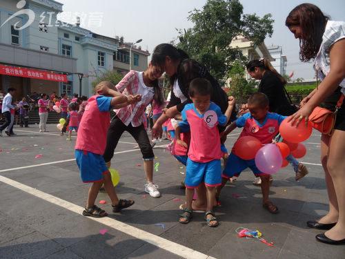 云南红缨梁河开发区幼儿园