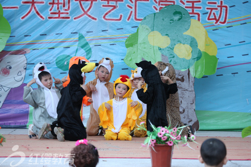 广东湛江红缨小天使幼儿园庆六一大型文艺汇演   