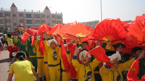 2011年六一儿童节汇演(一）